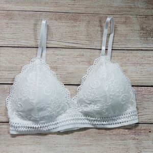 New! Layla White Floral Lace Bralette